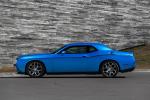 Dodge Challenger SXT 2015 года